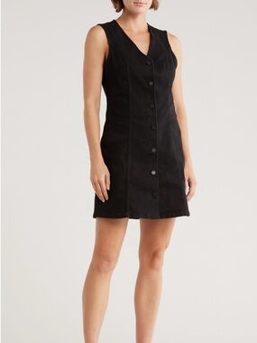 Black Sleeveless Button-Front Dress